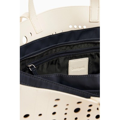 Nagyméretű lukacsos, bézs színű Desigual táska