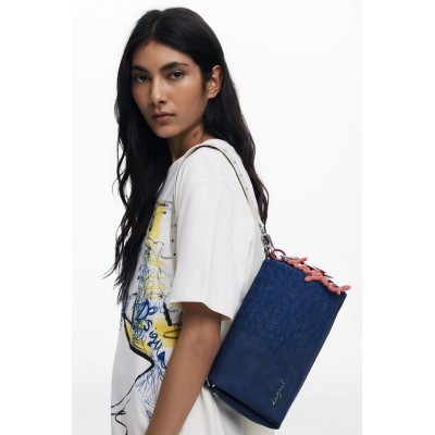 A Desigual Sierra Naron nevű női táskája