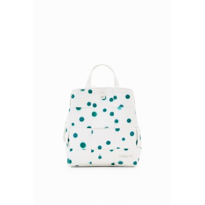 Kisméretű, fehér alapon zöld pöttyös Desigual női hátizsák.